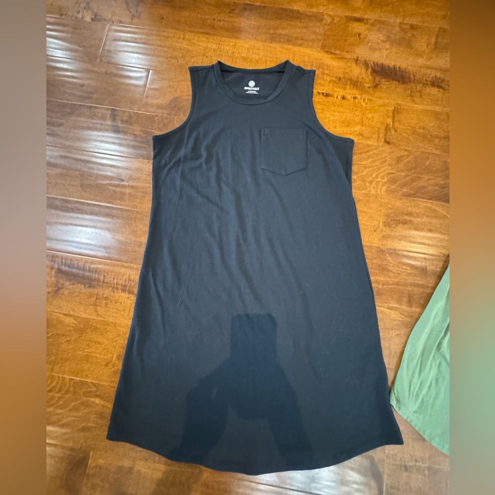 Women’s medium casual sleeveless dresses - Picture 2 of 9